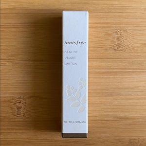 Innisfree Real Fit Velvet Lipstick